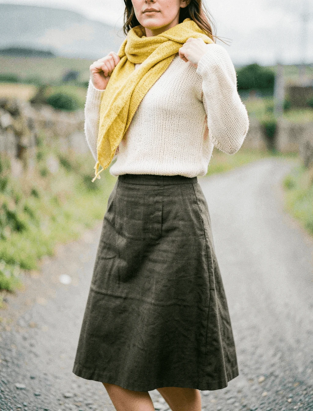 Ireland outfit strategy โ blend in in #2E4733
